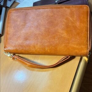 Elegant Tan Leather Wallet